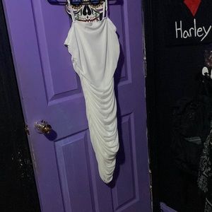 White body con dress